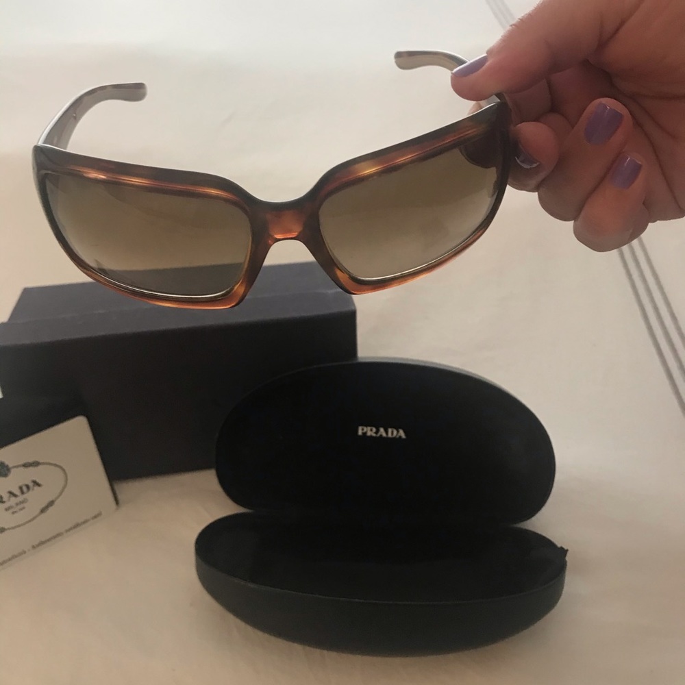 PRADA Women’s Sunglasses - Picture 3 of 3
